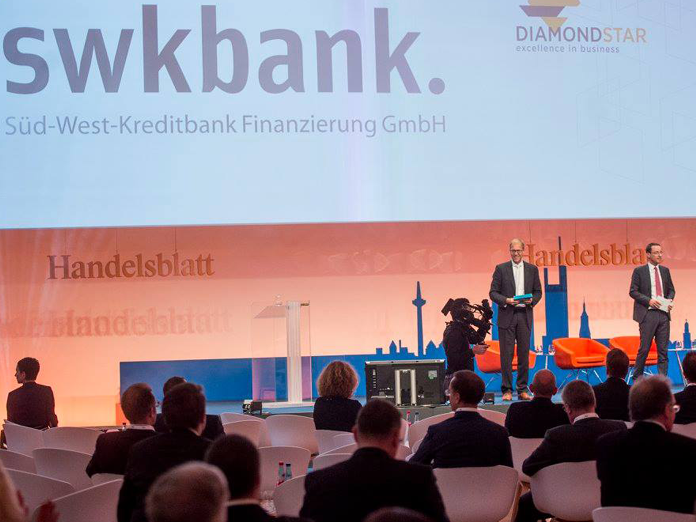 SWK Bank gewinnt Diamond Star 2017 für „Couch-Kredit“