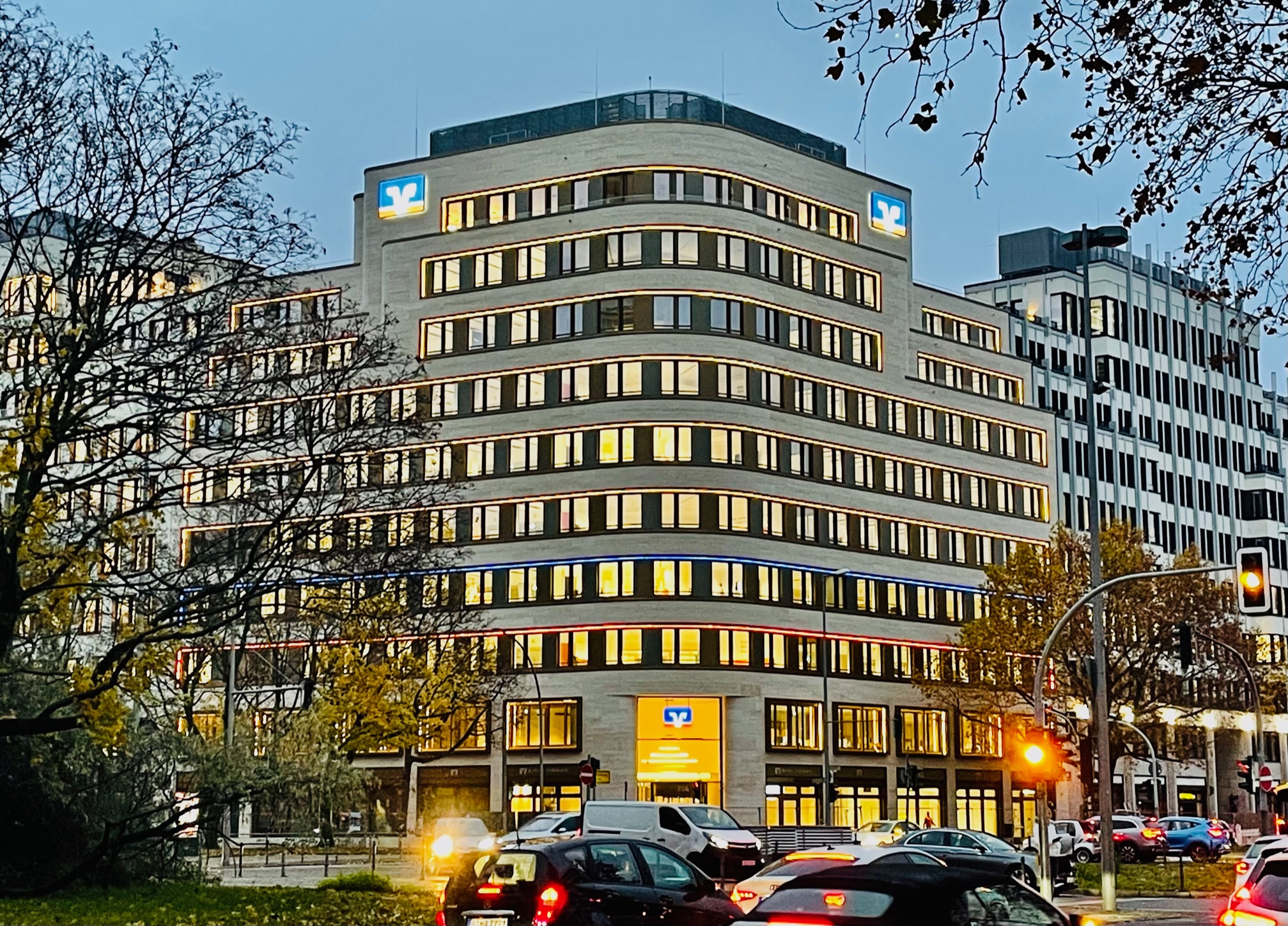 Berliner Volksbank strebt höhere Dividendenzahlung für 2023 an 