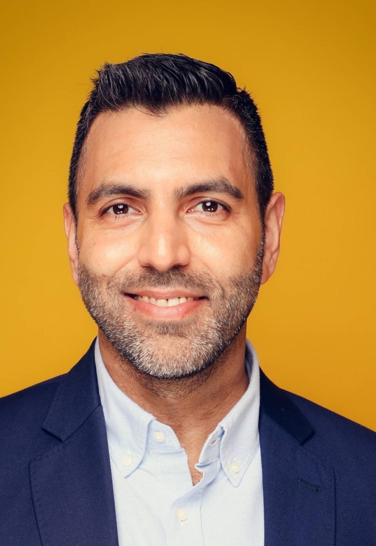 Dr. Maurizio Singh