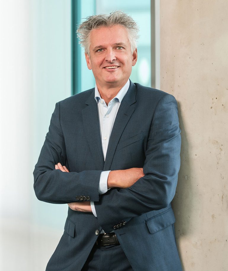 Raymond Deeder