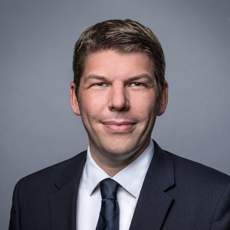 Dr. Daniel Baumgarten