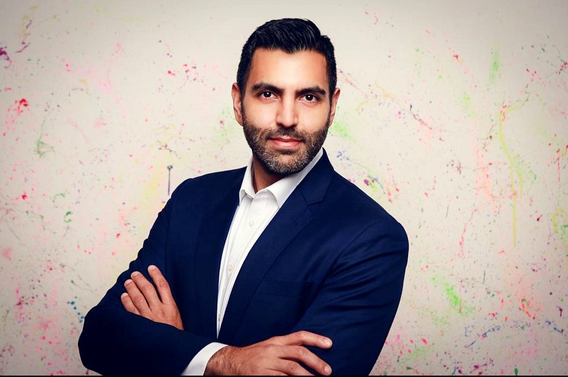 Dr. Maurizio Singh